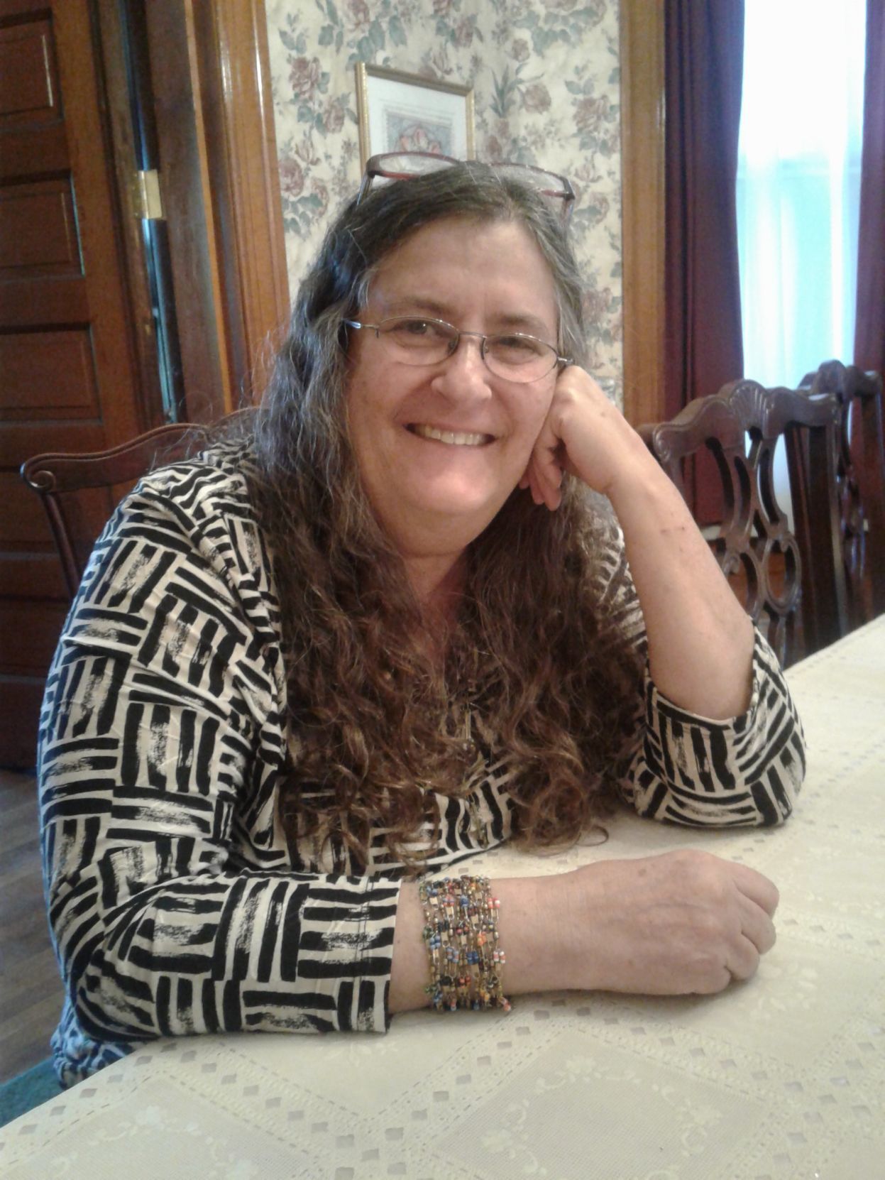 Jane Ellen Ibur, St. Louis poet laureate, at her home